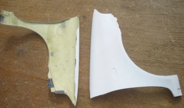 GFK Leichtbau-Kotflügelpaar (5065452111), Fiat Punto Mk 1